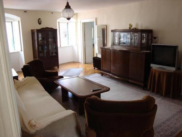 Apartament Splitska Varos Zewnętrze zdjęcie